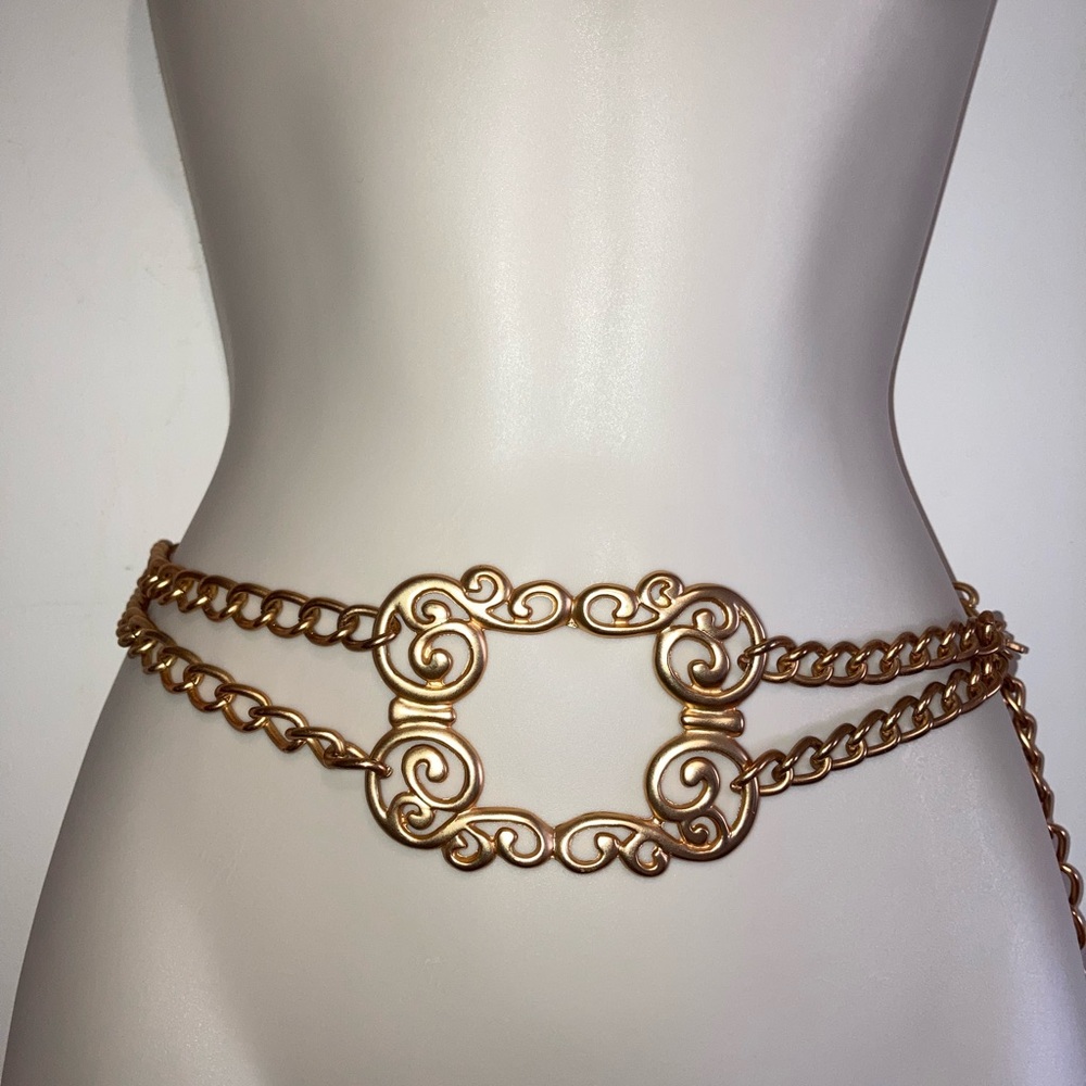 Vintage style chain belts